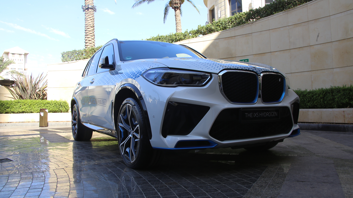 BMW-iX5-hydrogen